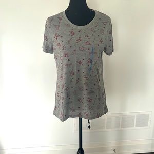 Warner Bros. Harry Potter Gray Short Sleeve Tee with Red Accents
